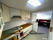 Casă modernă de închiriat | Orasul Vechi Baia Mare | 3 camere