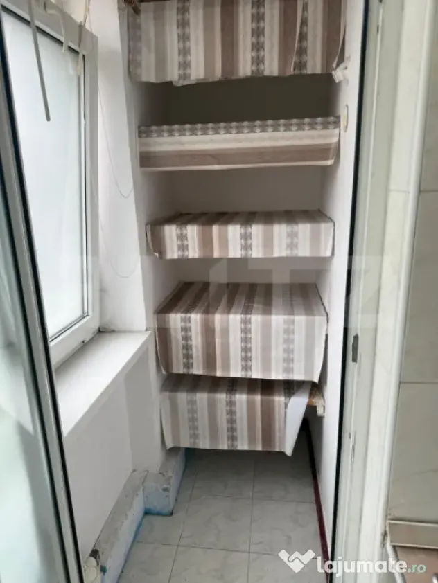 Apartament cu 2 camere de inchiriat, 50 mp, zona centrala, C - Campia Turzii (Cluj)