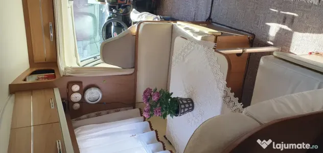 Autorulotă super off camp, Victron, panouri 880W, cam 360