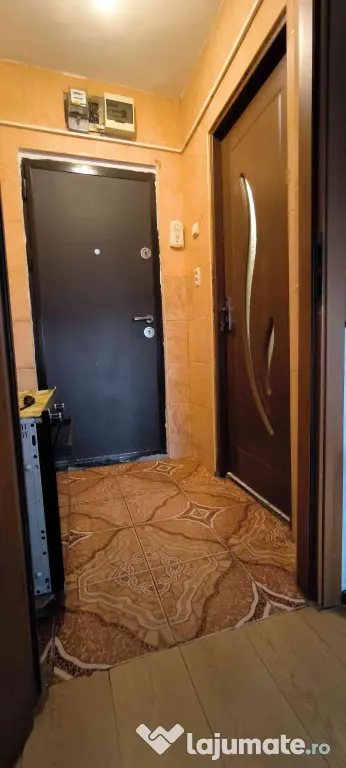 Schimb cameră de cămin 21m