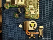 Placa de baza laptop cu procesor și placa video ATI