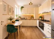 Apartament 3 camere, decomandat, zona Tractorul, Brasov