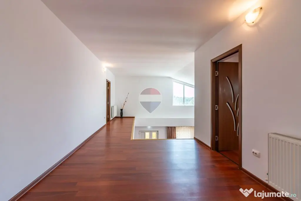 Casă / Vilă cu 6 camere de vânzare, Giurgiu, Crevedia mare - Crevedia Mare (Giurgiu)