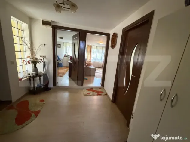 Casă cu 2 camere si un teren de 1600 mp - Ciumarna (Salaj)