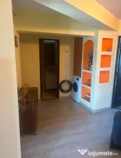 Apartament Cu 3 Camere Decomandate Zona George Enescu 