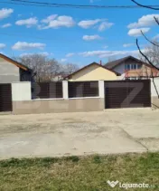 Casă de închiriat, gata de mutare! 