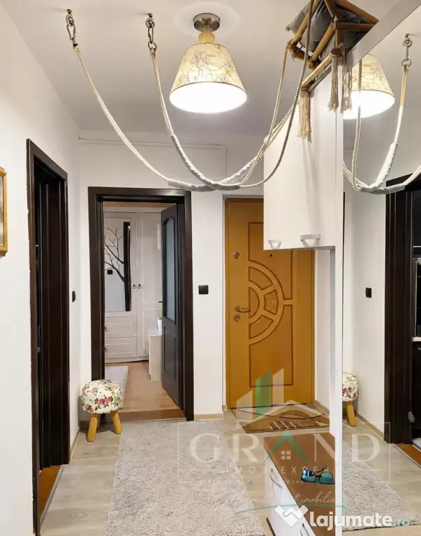 Ap 2 camere | Balcon | Garaj | Frunzisului-Romstal - Cluj-Napoca (Cluj)