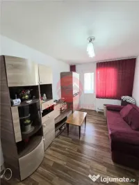 Apartament 3 Camere, Decomandat, Zona Km 4-5