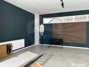 Spațiu comercial – 111 mp, vitrină stradală 