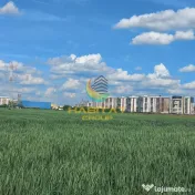 Teren ideal pentru dezvoltare rezidențială 10.000 mp, deschidere 44 m Utilitati 