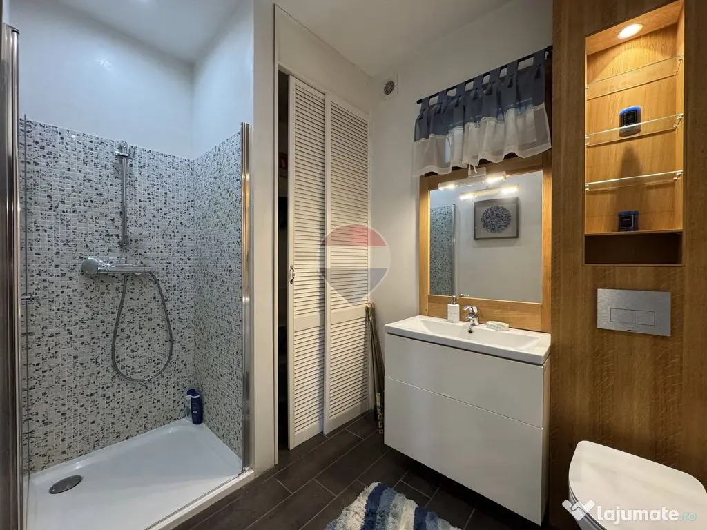 Casă elegantă și complet renovată str. Anton Pann - Medias (Sibiu)