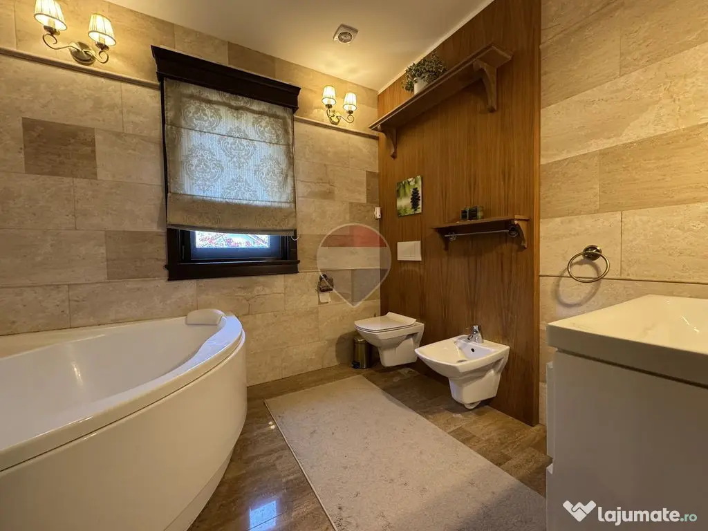 Casă elegantă și complet renovată str. Anton Pann - Medias (Sibiu)