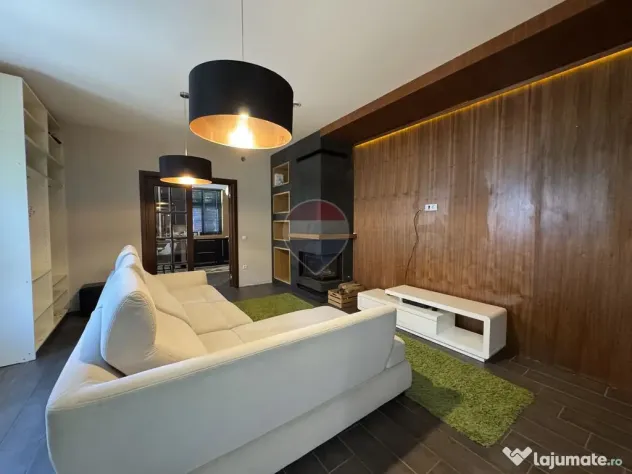Casă elegantă și complet renovată str. Anton Pann - Medias (Sibiu)