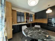 Casă elegantă și complet renovată str. Anton Pann