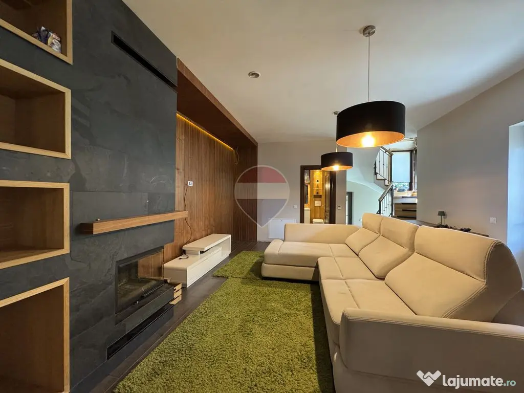 Casă elegantă și complet renovată str. Anton Pann - Medias (Sibiu)