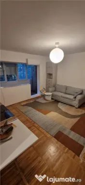 Apartament cu 2 camere transformate in 3 parter zona Aem