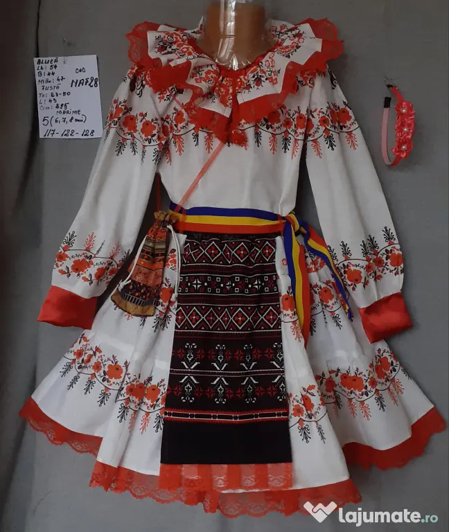 Costum popular pentru copii 6-7-8-9 ani 195 lei