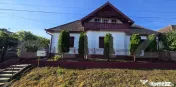 Proprietate cu 2 Case și Anexe, Teren 3.398 mp – Deaj