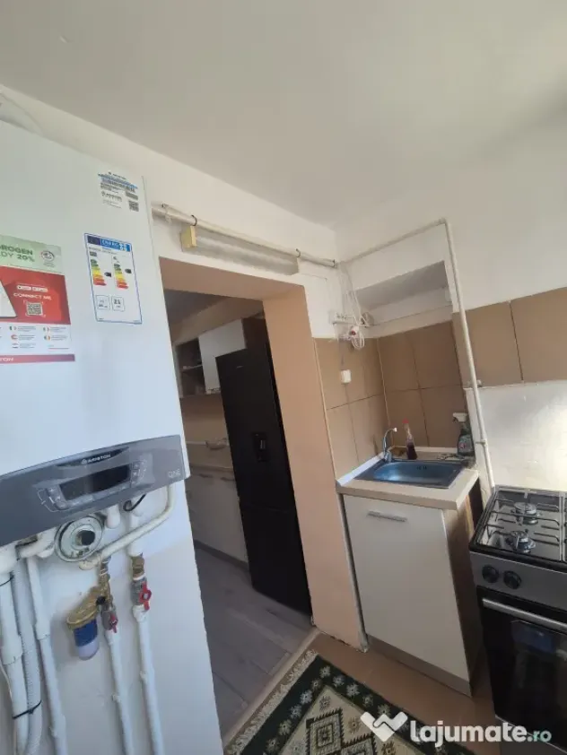 Apartament in zona ORIZONT BAZAR 2 camere