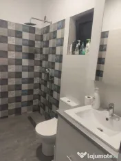Apartament lux 3 decomandate, 87 mp, bloc 2020 zona Cornitoi 