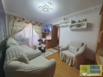 Km 4-5, de vanzare apartament 2 camere, etaj 3, gaze