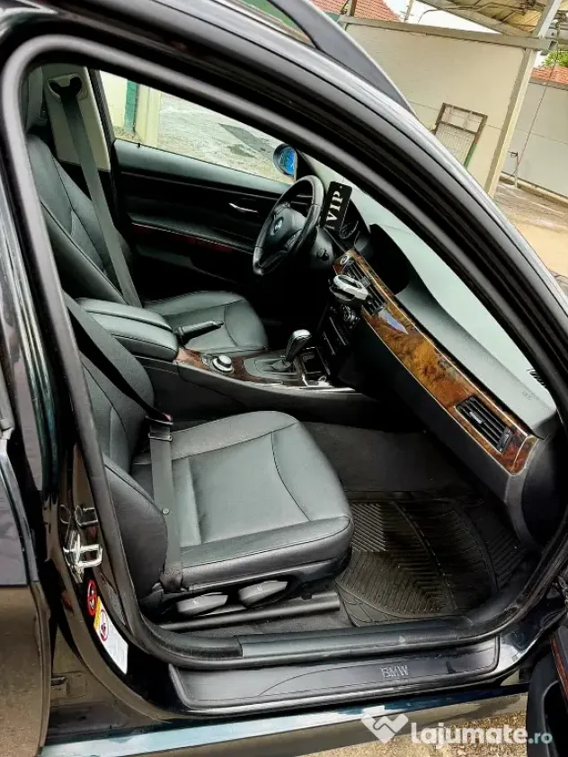 BMW 320i 2009 Automat Impecabil Full