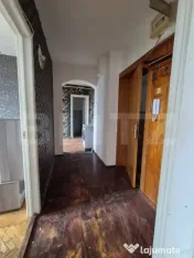 Apartament cu 2 camere de vanzare – Strada Depozitelor, Et 