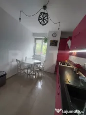 Apartament cu 3 camere decomandate, 2 bai, parcare, 77mp, in