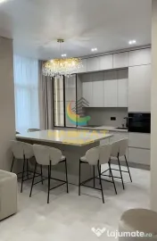 Aparatorii Patriei metrou 10 minute garsoniera 39mp centrala