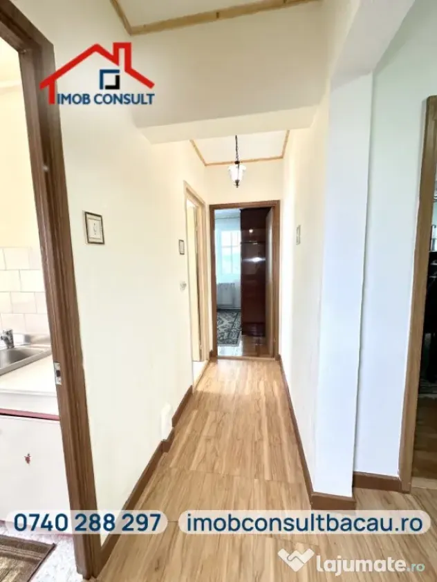 3 camere la preț de 2! Apartament decomandat, Str. Miron Costin!CE1822 - Bacau (Bacau)