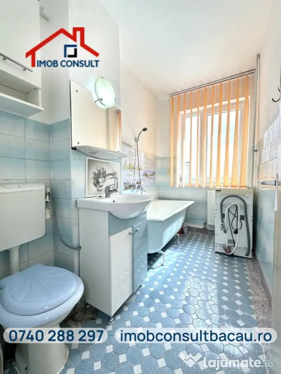 3 camere la preț de 2! Apartament decomandat, Str. Miron Costin!CE1822 - Bacau (Bacau)