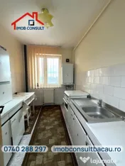 3 camere la preț de 2! Apartament decomandat, Str. Miron Costin!CE1822 