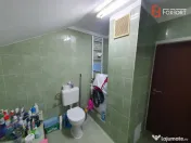Apartament de vanzare cu 2 camere si balcon, zona Shopping C 