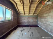 Casa individuala 4 camere, cu toate utilitatile, la cheie - 