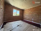 Casa individuala 4 camere, cu toate utilitatile, la cheie - 