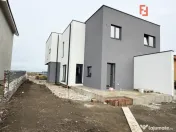Duplex cu 4 camere de vanzare in Sacalaz, zona Exterior Nord 