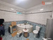 Casa individuala cu 3 camere si teren de 647 mp in Mosnita V 