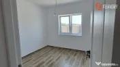 Duplex 4 camere si teren de 300 mp, zona Mosnita Veche - V1 