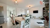 Duplex de vanzare in Sacalaz, 4 camere + 2 bai si toate util 