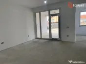 Apartament cu 3 camere si curte de 58 mp - Dumbravita 