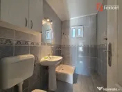 Apartament 2 camere de vanzare in Arad, Strada Praporgescu, 