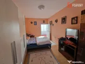 Casa individuala de vanzare cu 4 camere si teren de 800 mp - 