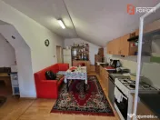 Casa individuala de vanzare cu 4 camere si teren de 800 mp - 