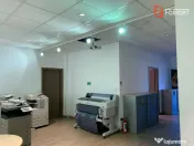 Spatiu comercial cu 12 incaperi si suprafata de 630 mp, zona 