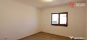 Duplex cu 5 camere si teren de 300 mp in Dumbravita la cheie