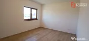 Duplex cu 5 camere si teren de 300 mp in Dumbravita la cheie