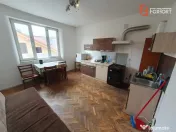 Casa individuala cu 6 camere, garaj si teren de 500 mp - zon 
