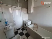 Casa individuala cu 6 camere, garaj si teren de 500 mp - zon 