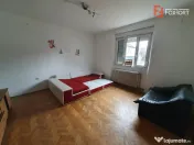 Casa individuala cu 6 camere, garaj si teren de 500 mp - zon 