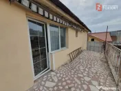 Casa individuala cu 6 camere, garaj si teren de 500 mp - zon 